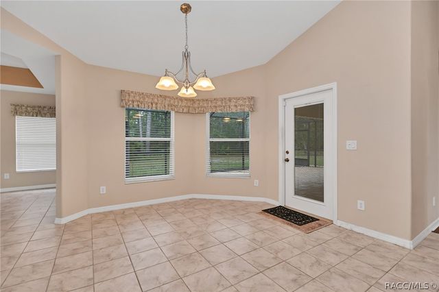 3850 W Brazilnut Road, Beverly Hills, FL 34465