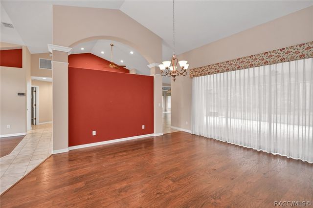 3850 W Brazilnut Road, Beverly Hills, FL 34465