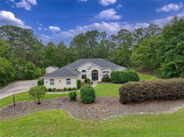 3850 W Brazilnut Road, Beverly Hills, FL 34465