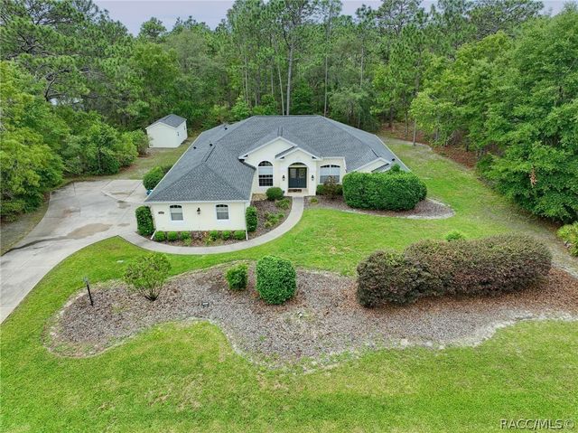3850 W Brazilnut Road, Beverly Hills, FL 34465