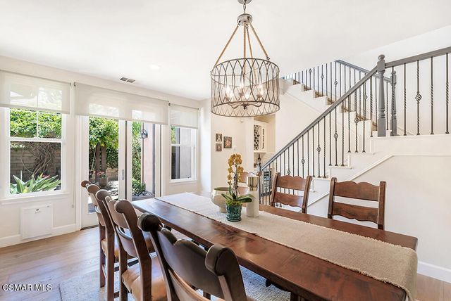 163 Calle Del Prado, Newbury Park, CA 91320