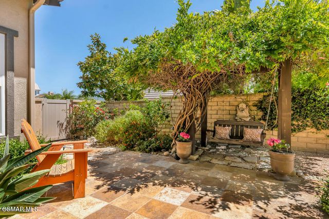 163 Calle Del Prado, Newbury Park, CA 91320