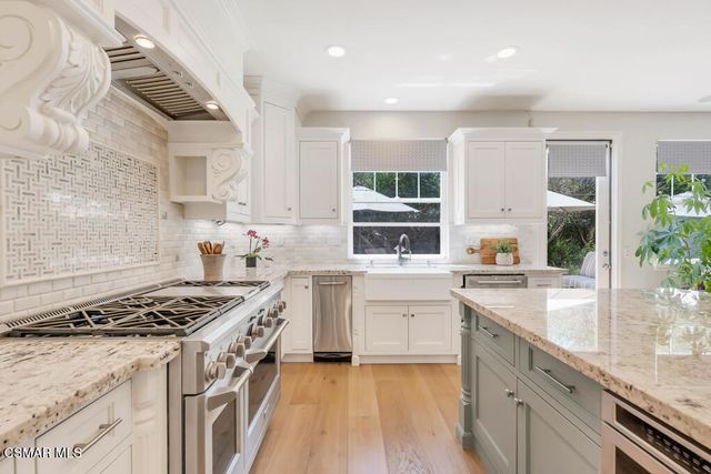 163 Calle Del Prado, Newbury Park, CA 91320