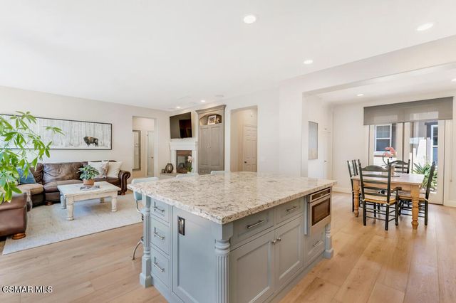 163 Calle Del Prado, Newbury Park, CA 91320