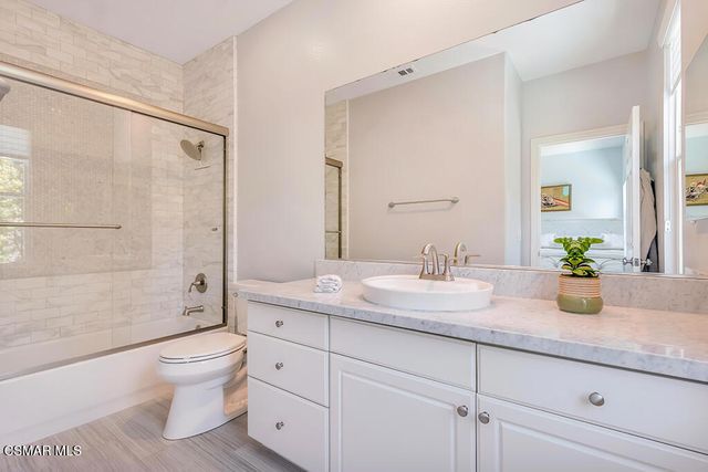 163 Calle Del Prado, Newbury Park, CA 91320