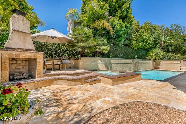163 Calle Del Prado, Newbury Park, CA 91320