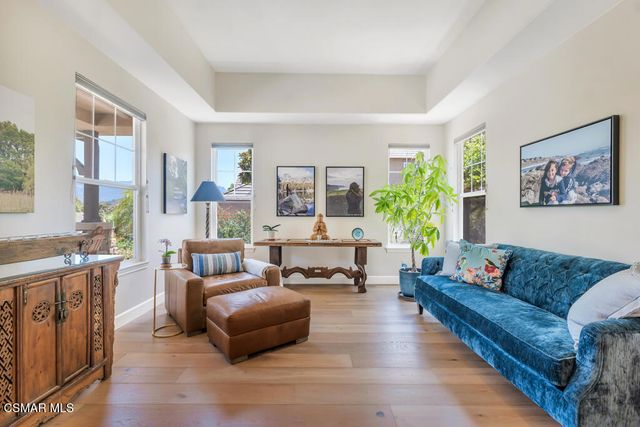 163 Calle Del Prado, Newbury Park, CA 91320