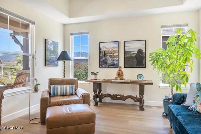 163 Calle Del Prado, Newbury Park, CA 91320