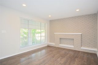 2121 Fountain View Drive 18H, Houston, TX 77057