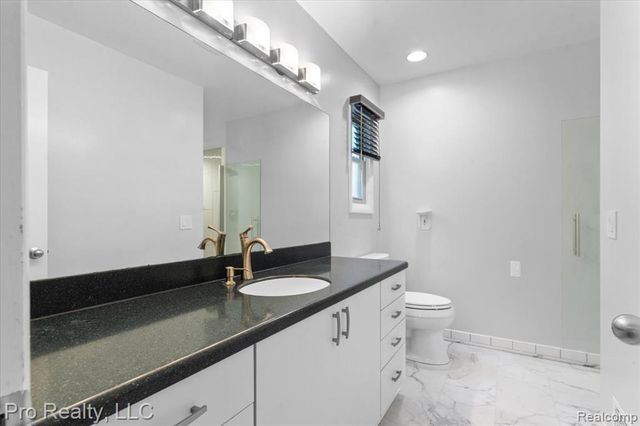 45317 Stonehedge Drive, Plymouth, MI 48170