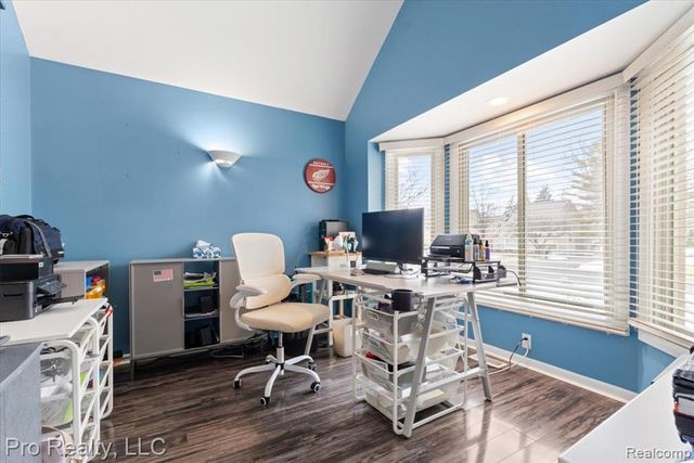 45317 Stonehedge Drive, Plymouth, MI 48170