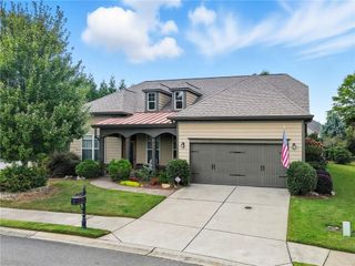 633 Hemlock Trail, Canton, GA 30114