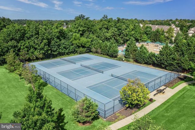 43395 BRIAR CREEK TER, Ashburn, VA 20147