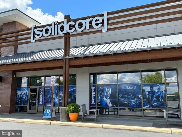 43395 BRIAR CREEK TER, Ashburn, VA 20147