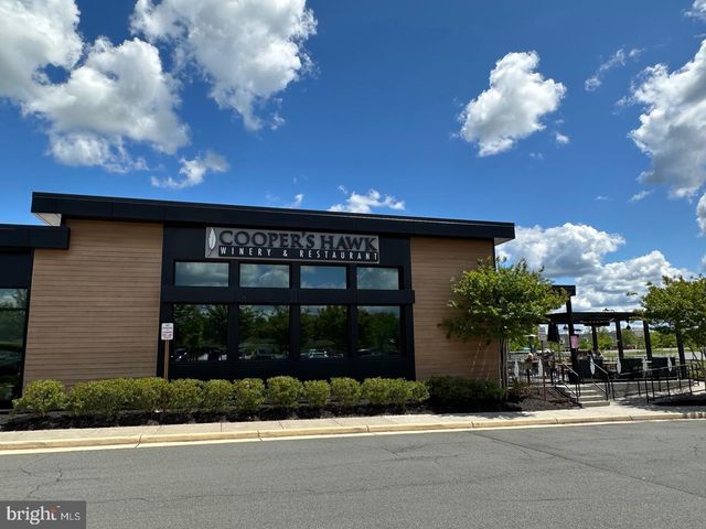 43395 BRIAR CREEK TER, Ashburn, VA 20147