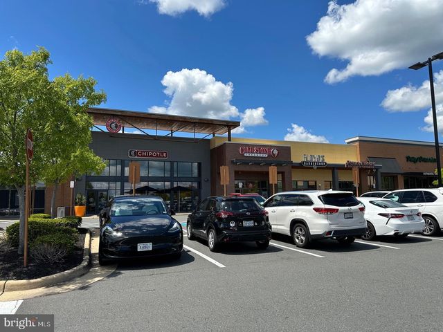 43395 BRIAR CREEK TER, Ashburn, VA 20147