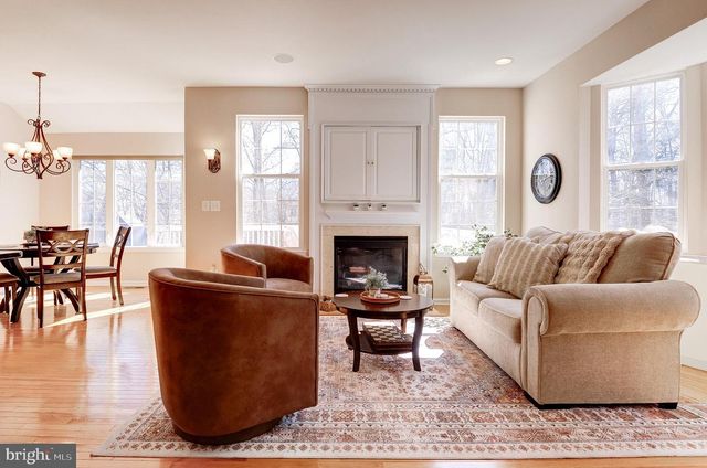 43395 BRIAR CREEK TER, Ashburn, VA 20147