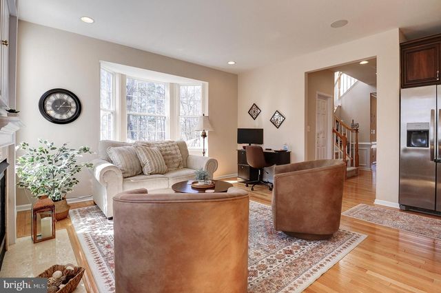 43395 BRIAR CREEK TER, Ashburn, VA 20147