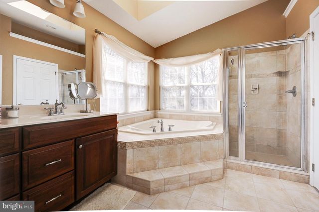 43395 BRIAR CREEK TER, Ashburn, VA 20147