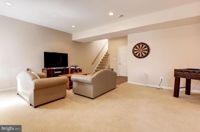 43395 BRIAR CREEK TER, Ashburn, VA 20147