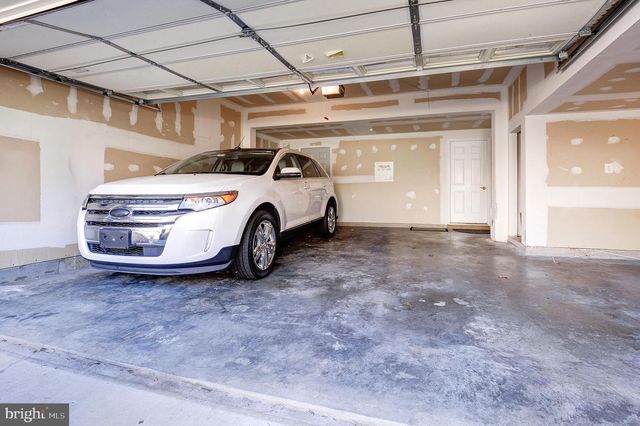 43395 BRIAR CREEK TER, Ashburn, VA 20147