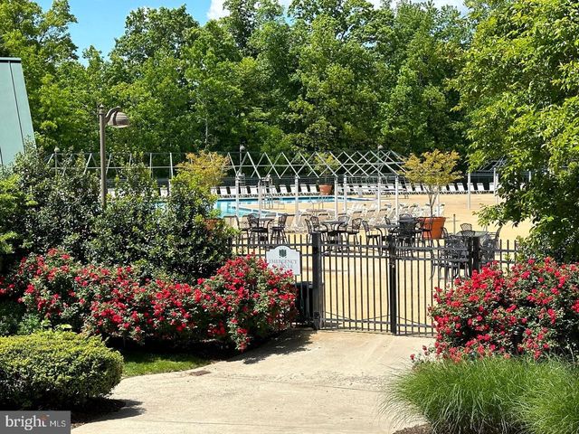 43395 BRIAR CREEK TER, Ashburn, VA 20147