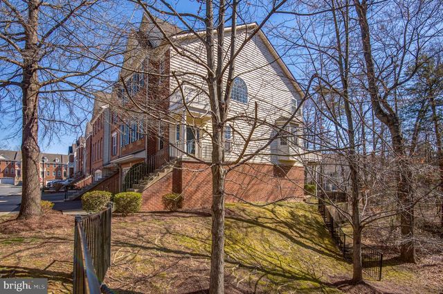 43395 BRIAR CREEK TER, Ashburn, VA 20147