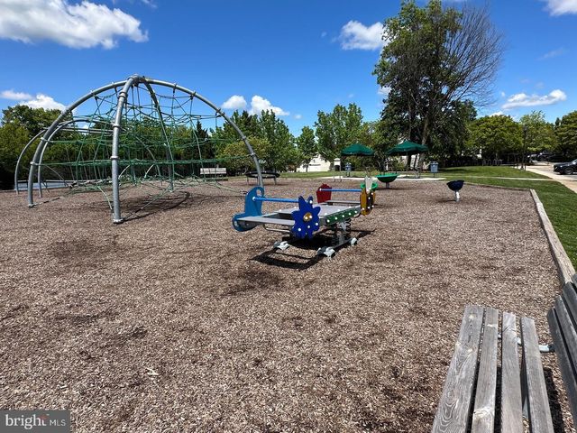 43395 BRIAR CREEK TER, Ashburn, VA 20147