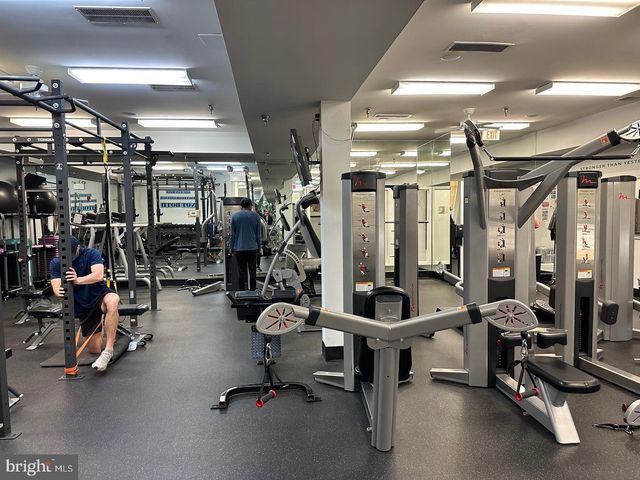 43395 BRIAR CREEK TER, Ashburn, VA 20147