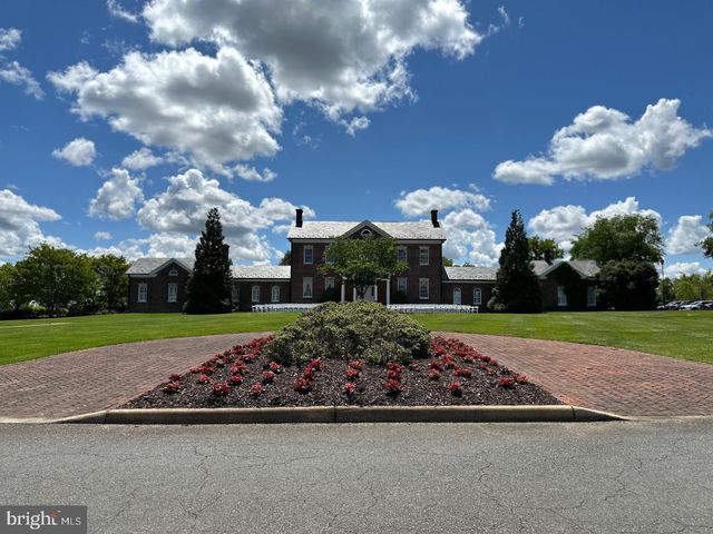 43395 BRIAR CREEK TER, Ashburn, VA 20147