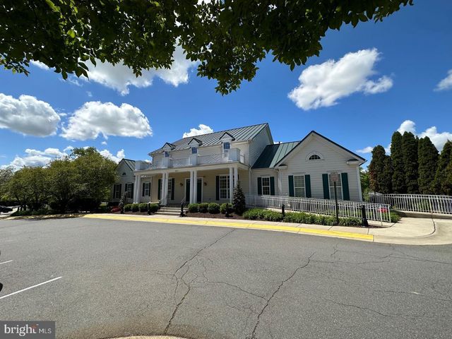 43395 BRIAR CREEK TER, Ashburn, VA 20147