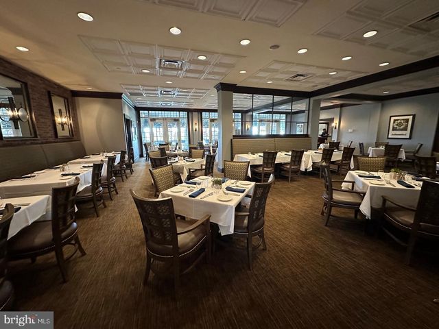 43395 BRIAR CREEK TER, Ashburn, VA 20147