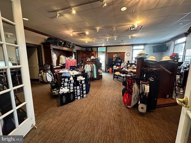 43395 BRIAR CREEK TER, Ashburn, VA 20147