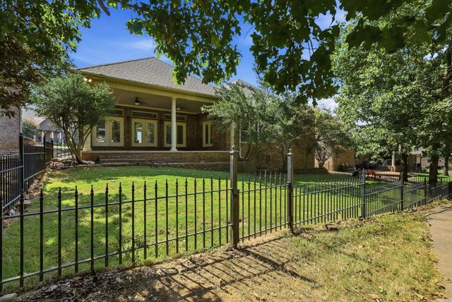209 Cobblestone Drive, Cabot, AR 72023