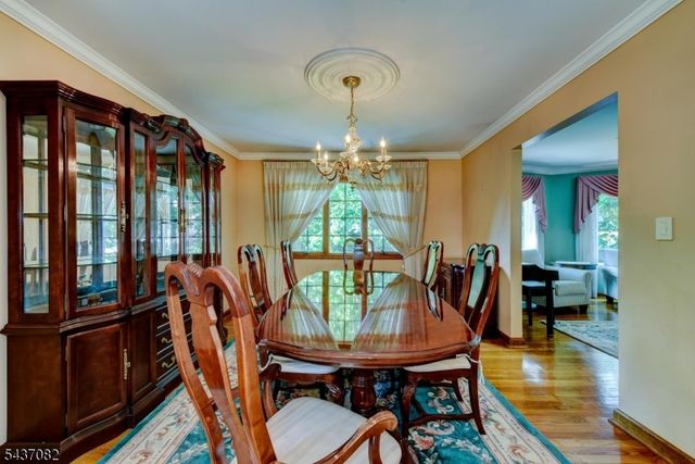 11 Yellow Brick Rd, Wayne Twp., NJ 07470