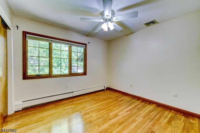 11 Yellow Brick Rd, Wayne Twp., NJ 07470