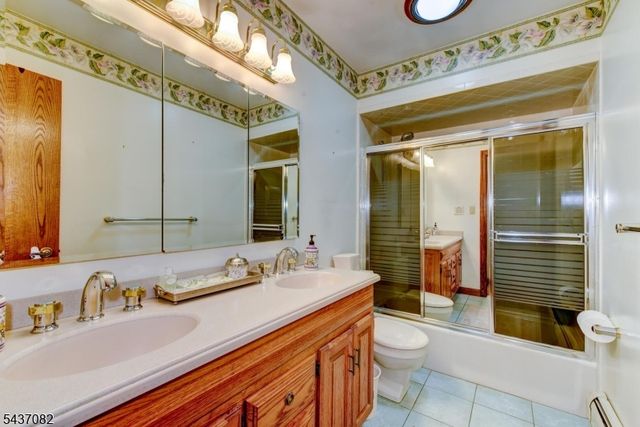 11 Yellow Brick Rd, Wayne Twp., NJ 07470