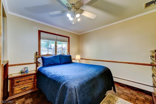 11 Yellow Brick Rd, Wayne Twp., NJ 07470