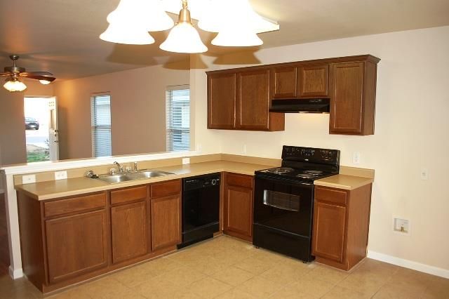 12309 Sky Harbor DR, Del Valle, TX 78617