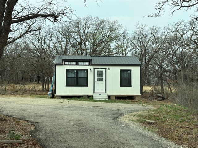 345 salisbury Street, Jacksboro, TX 76458