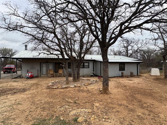 345 salisbury Street, Jacksboro, TX 76458