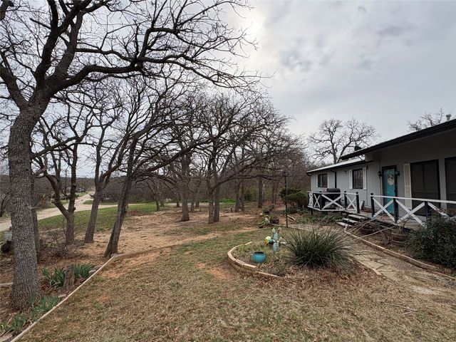 345 salisbury Street, Jacksboro, TX 76458