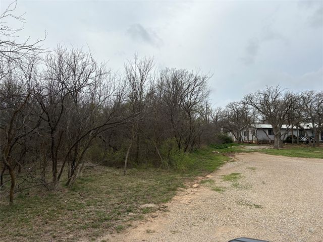 345 salisbury Street, Jacksboro, TX 76458