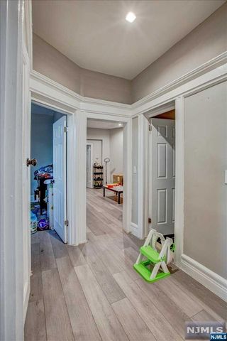 70 S 9th Street, Newark, NJ 07107
