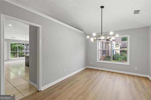 4680 Sterling Oak, Lilburn, GA 30047