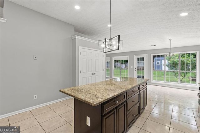 4680 Sterling Oak, Lilburn, GA 30047