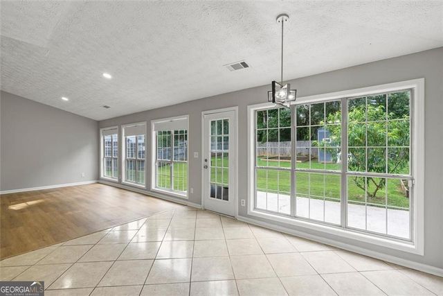 4680 Sterling Oak, Lilburn, GA 30047