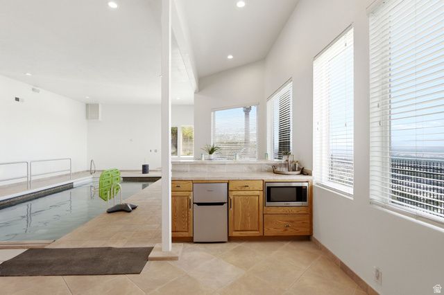 941 N SANDHURST DR, Salt Lake City, UT 84103