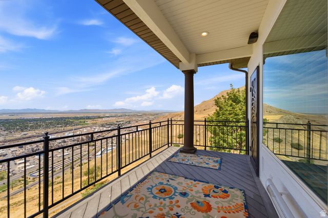 941 N SANDHURST DR, Salt Lake City, UT 84103