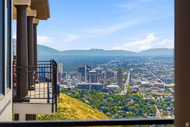 941 N SANDHURST DR, Salt Lake City, UT 84103